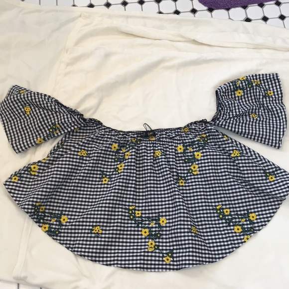 NWT Strapless Swing Top. - Picture 5 of 7